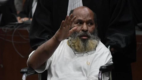 Hari Ini Jenazah Lukas Enembe Diterbangkan ke Papua untuk Dimakamkan