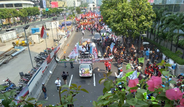Orasi di Aksi Buruh 10 Agustus 2023, Rizal Ramli Sebut Jokowi Harus Segera Dihentikan