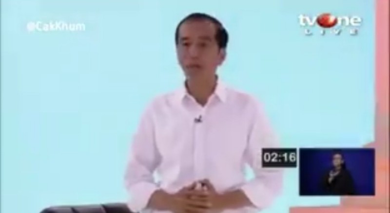 Jokowi Dicurigai Dibantu KPU dan Gunakan Alat Bantu Dengar Canggih