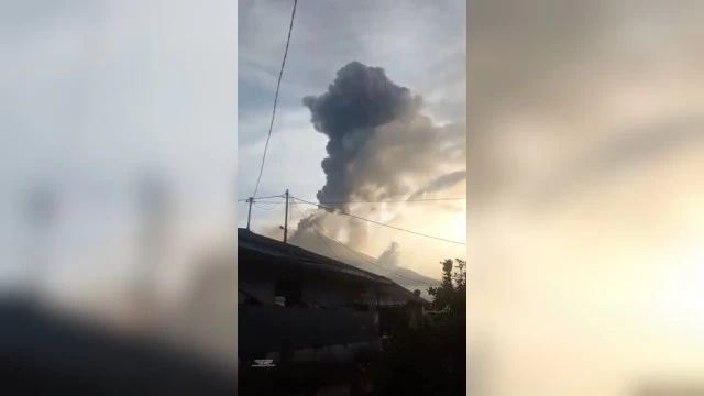 Gunung Merapi Meletus Sejak Kamis Malam, Luncurkan Awan Panas dan Guguran Lava