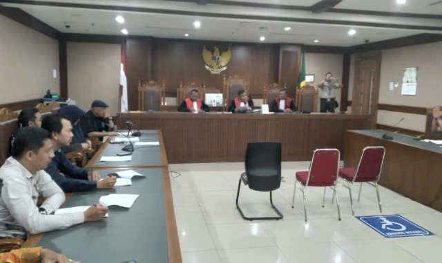 Jokowi Dinilai Tidak Patuh Hukum, Sidang Gugatan Ijazahnya Gaduh Lagi
