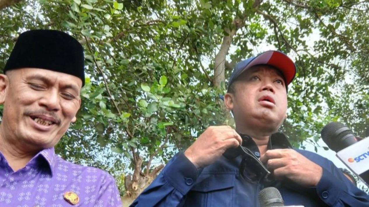 Lurah Kohod Sebut Area Pagar Laut Dulunya Empang, Nusron: Saya Akan Cek Dokumen