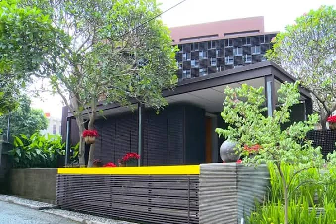 Korupsi Bank BJB, KPK Geledah Rumah Ridwan Kamil