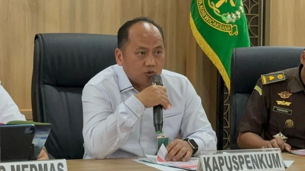 Kejaksaan Hentikan Kasus Guru Honorer Rangkap Jabatan