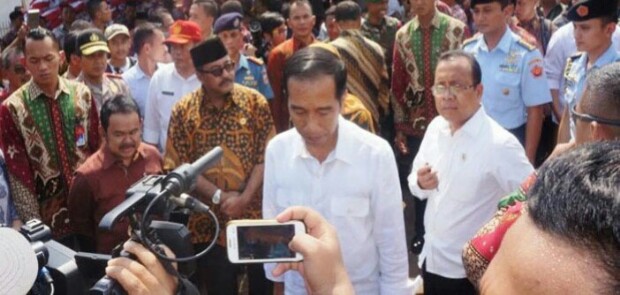Penerbitan PP 38 Bisa Rugikan Elektabilitas Jokowi