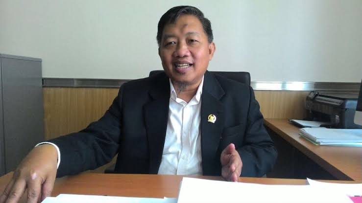Kena Sanksi Dari BK, Anggota Fraksi PSI William Diminta Sadar Diri